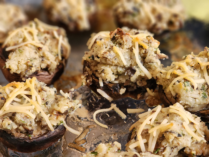 Stuffed Baby Bella Mushrooms Thumbnail