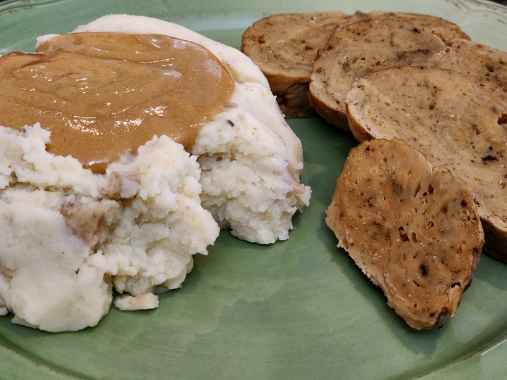 Savory Vegan Turk'y Breast & Gravy Thumbnail