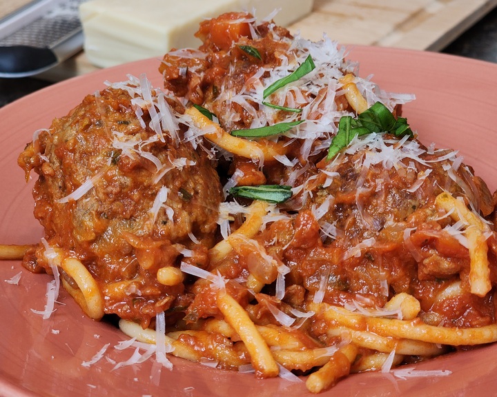 Spaghetti & Meatless Balls Thumbnail