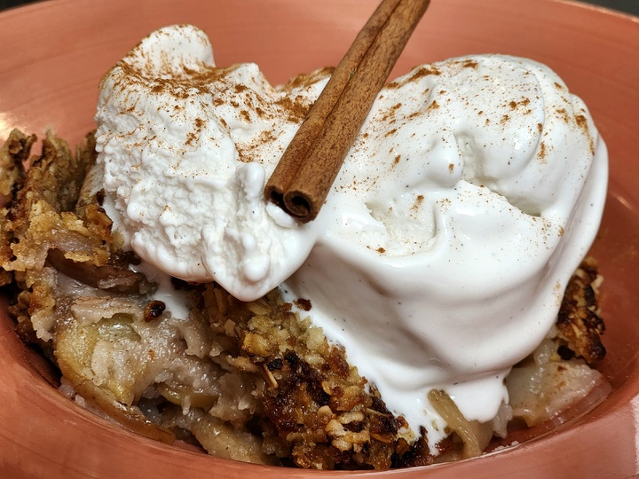 Vegan Apple Crisp Thumbnail