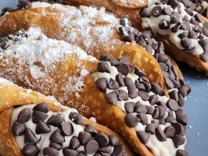 Vegan Cannoli Thumbnail