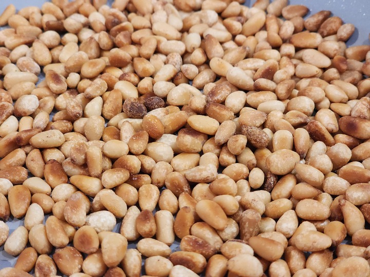 Toasting Pine Nuts Thumbnail