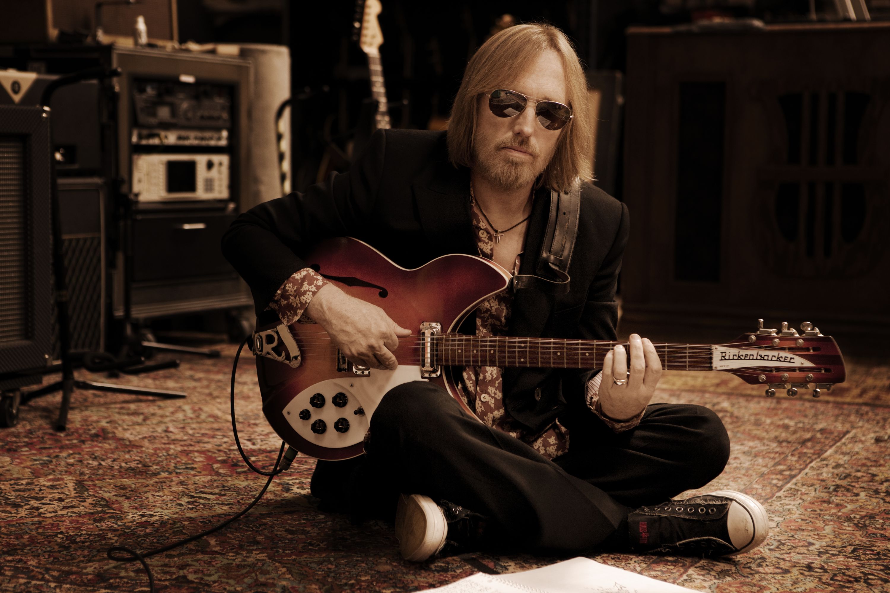 Music Icons Take Center Stage in PBS Special Programming in November and December! Image
